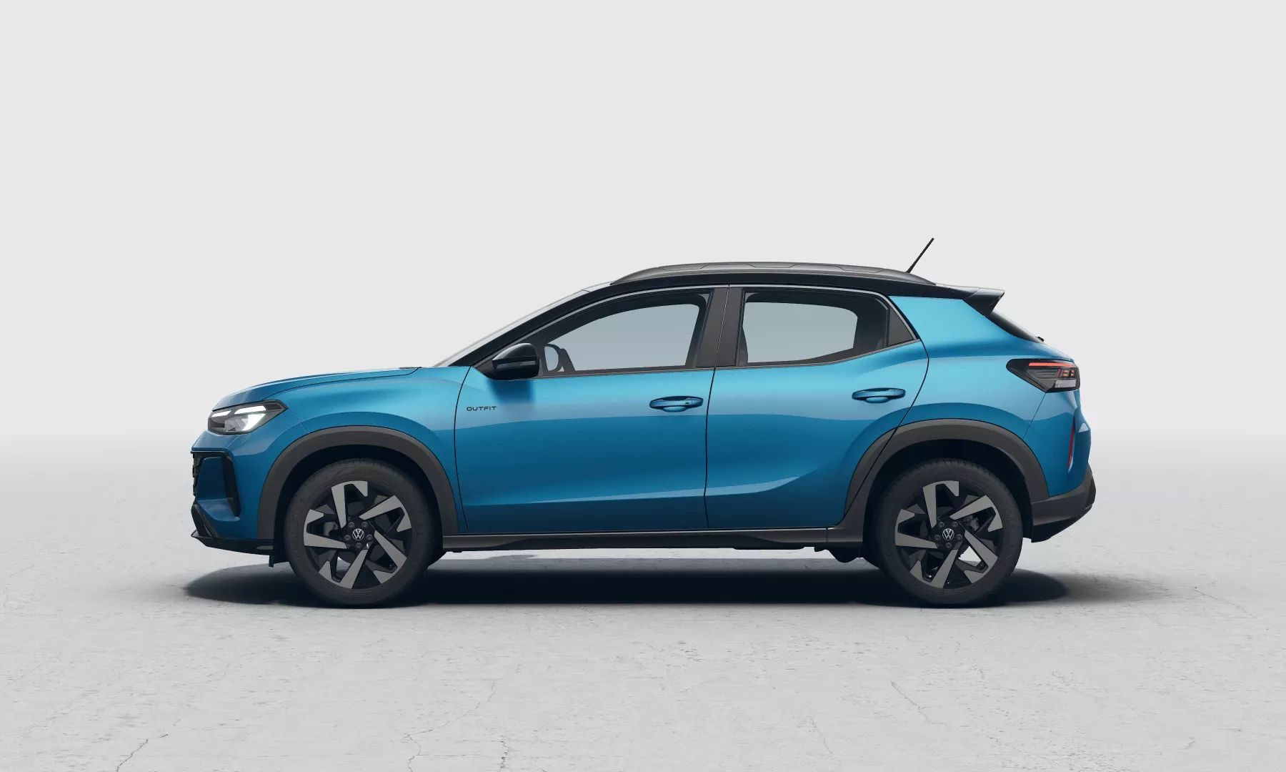Volkswagen Tera Comfortline — Tera azul lateral en estudio