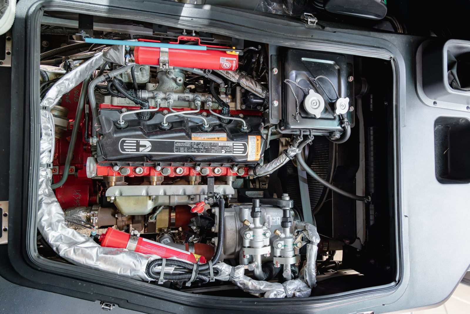 Yutong ZK6860D — Motor Cummins ISF4.5 del Yutong ZK6860D