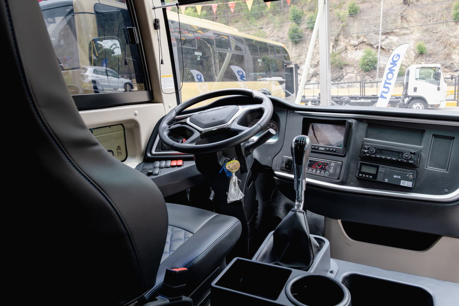 Yutong ZK6860D — Puesto de conducción y tablero del Yutong ZK6860D